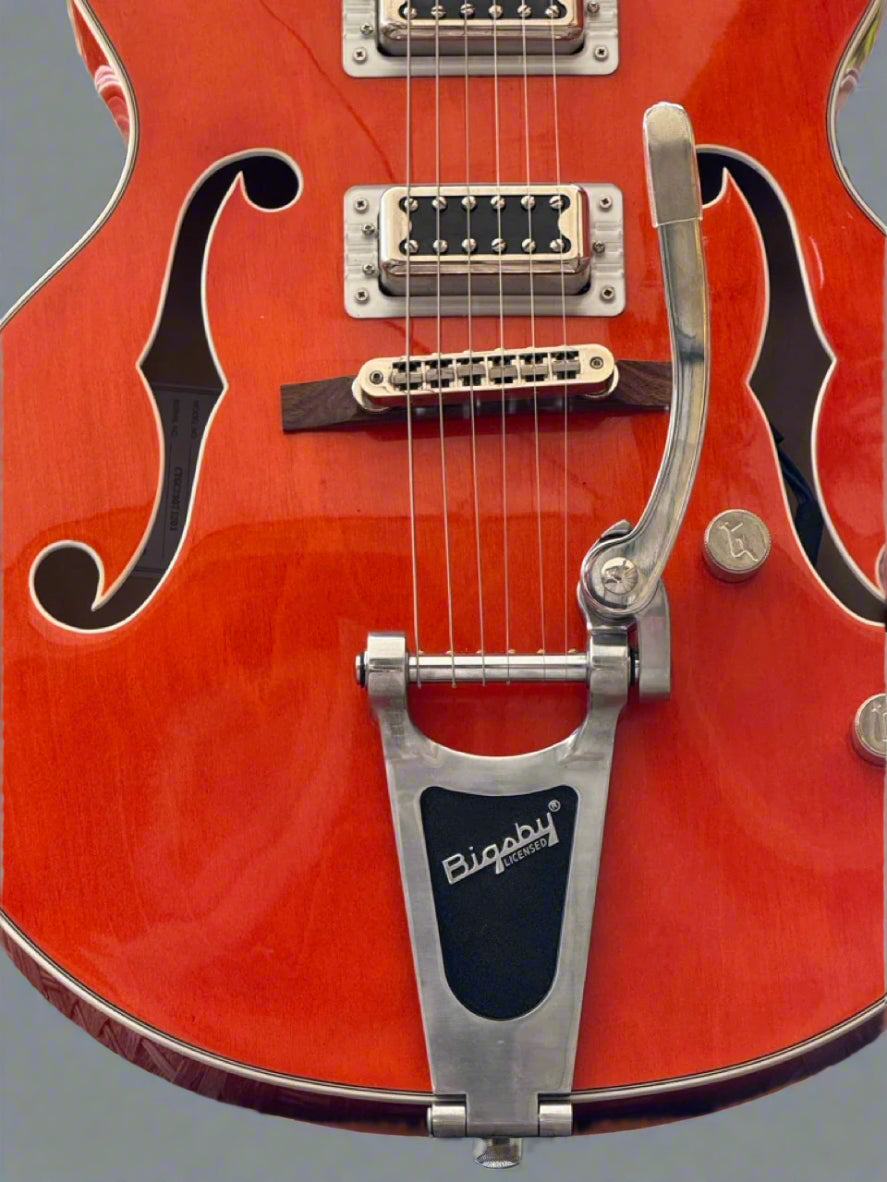 Gretsch GT4520T electric acoustic guitar